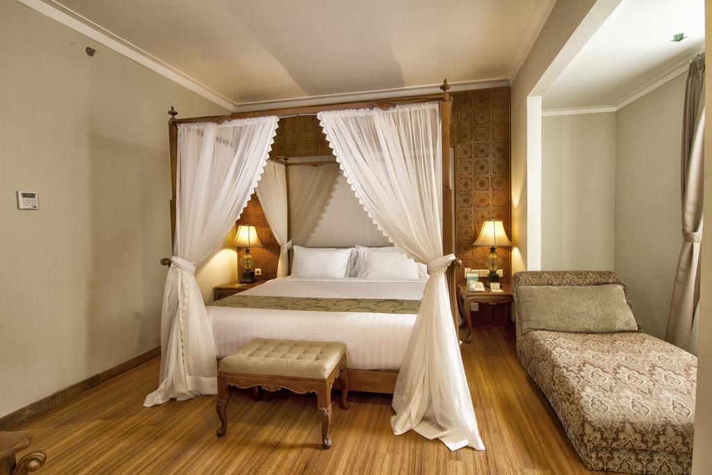 Aziza Syariah Hotel Solo By Horison Стая снимка